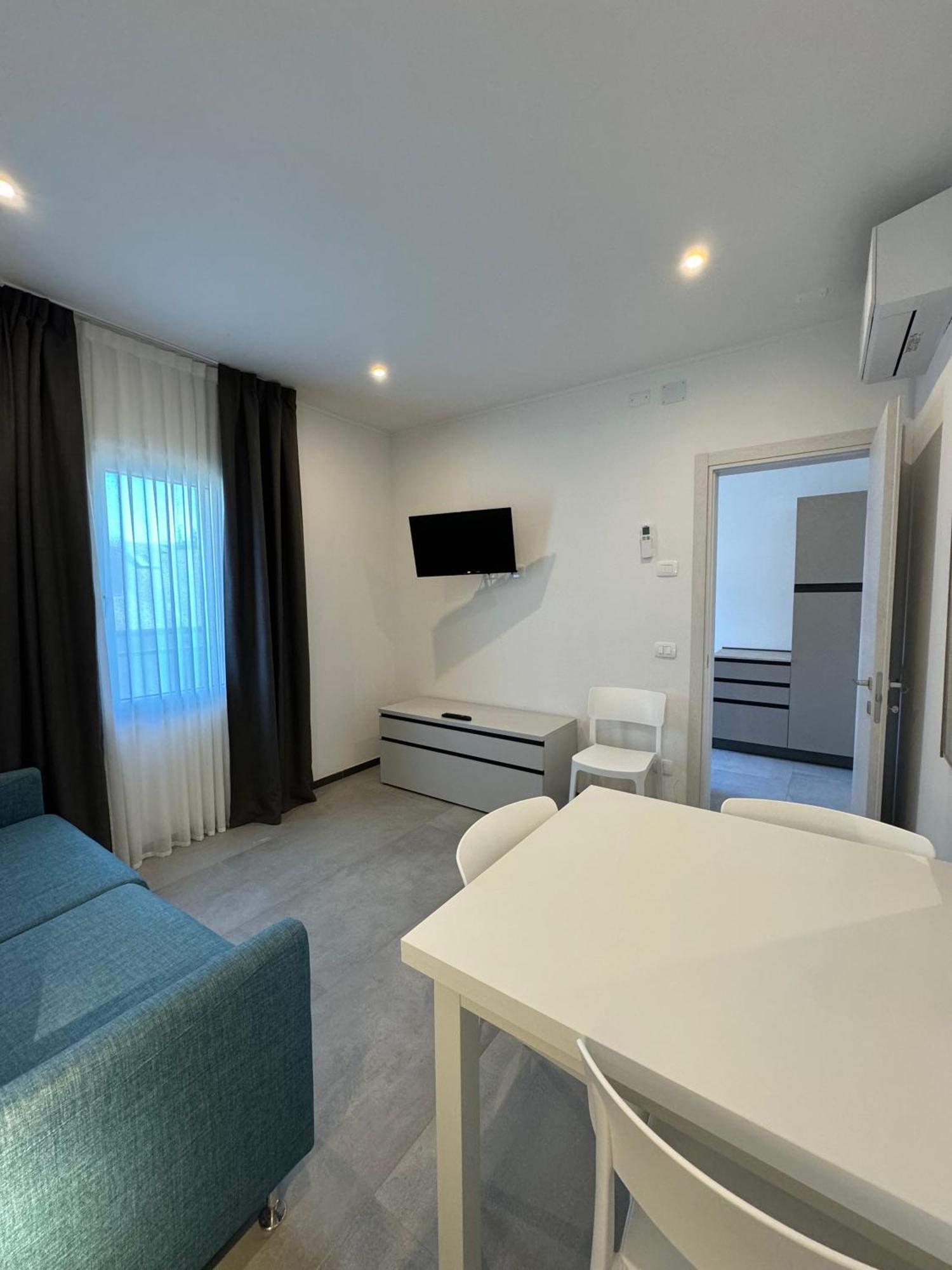 Residence Cervia Exteriör bild